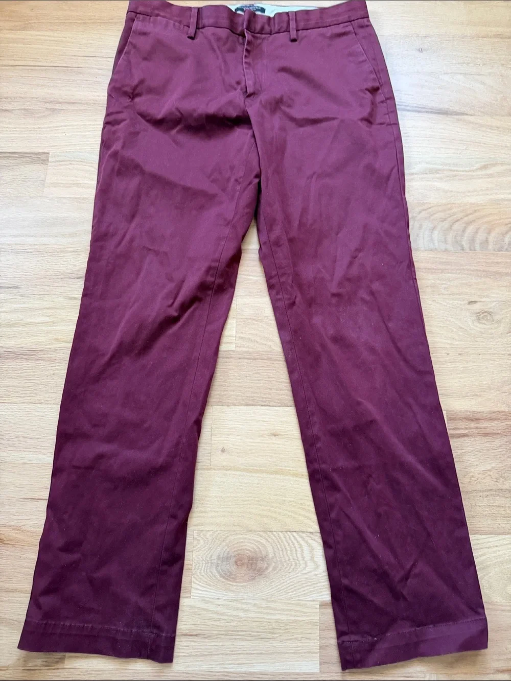 Banana Republic Maroon Aiden Rapid Movement Stretch Slim Fit Chinos 33